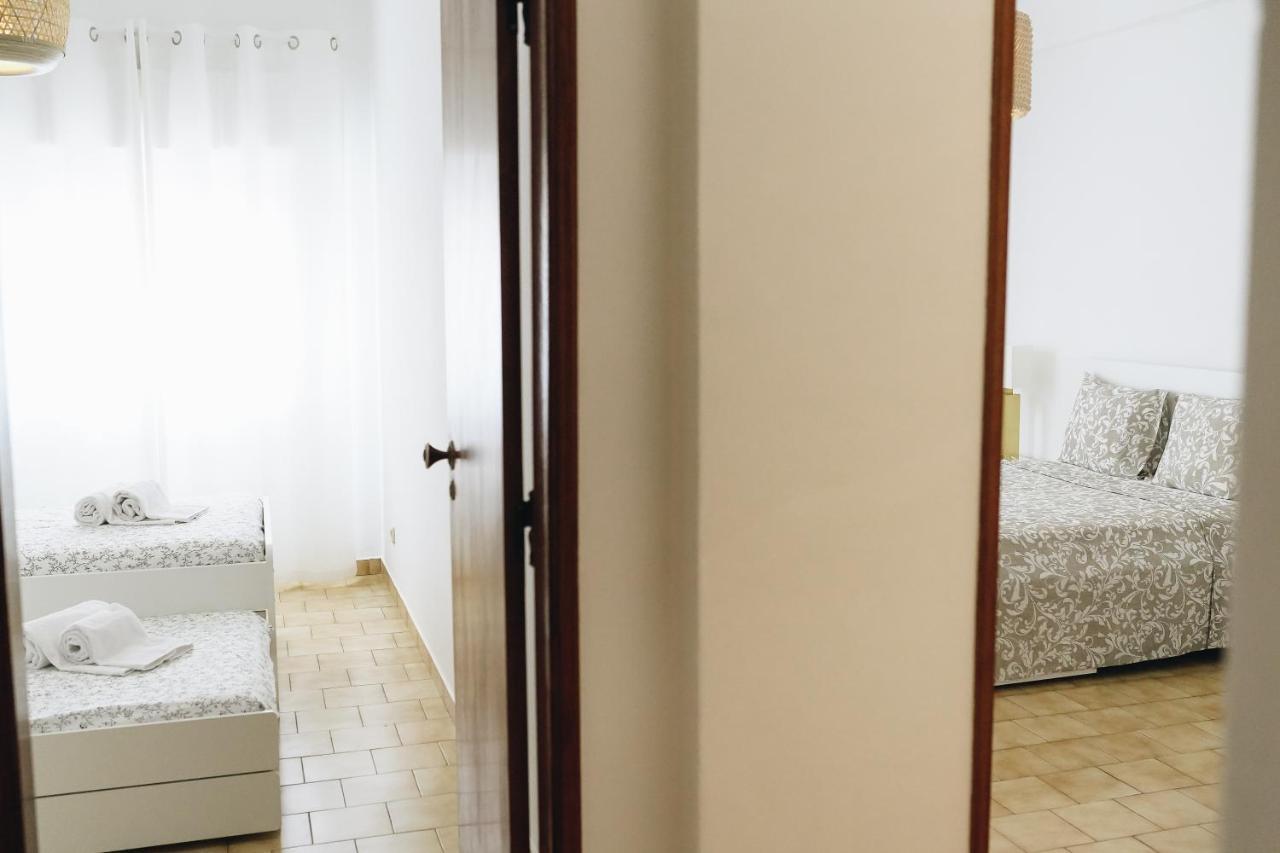 Host Wise - Sweet & Sunny Flat - Ace Location Apartment Quarteira Exterior foto